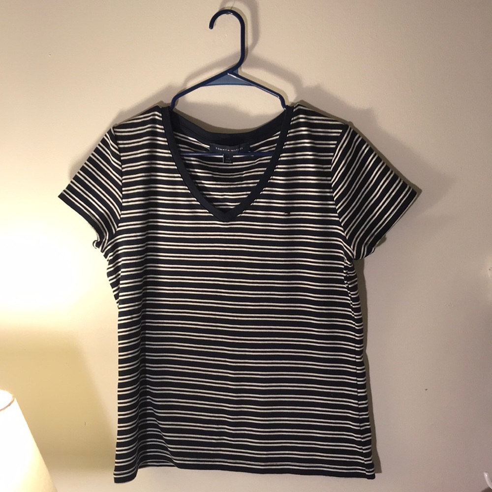 Tommy Hilfiger Women’s Essential Stripe T-Shirt